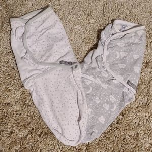 Swaddle me swaddles